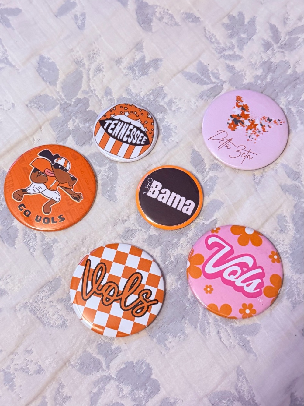 Vols Pink & Orange Fan Button Pin Set